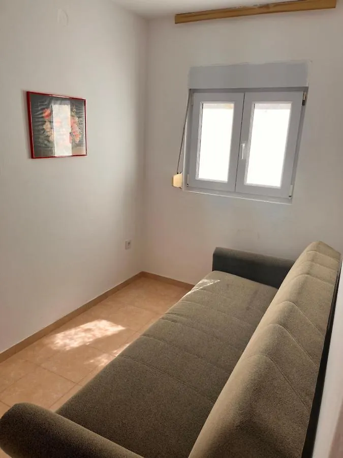Apartman Bari 佩特坎内 公寓